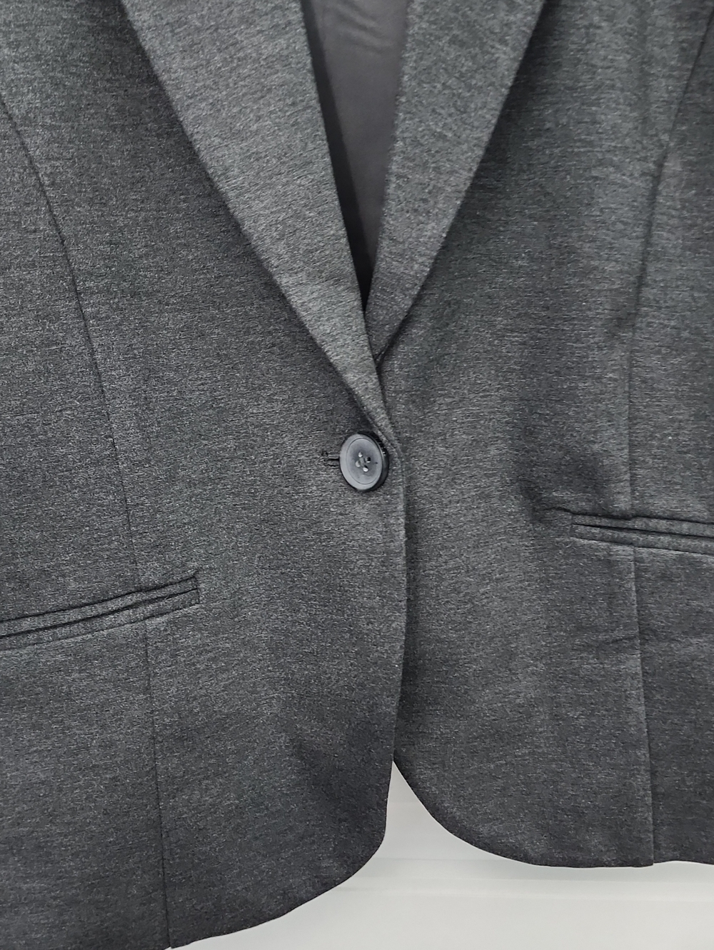 Torrid Studio Blazer Gray, Size 2 - Picture 5 of 7